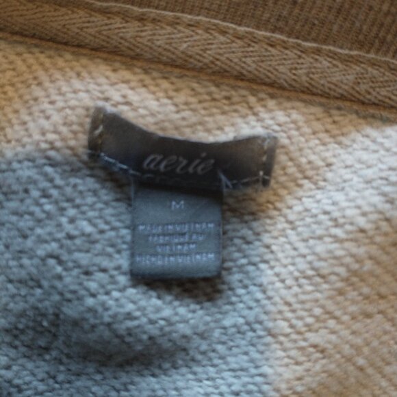 Aerie sweatshirt - Picture 4 of 6